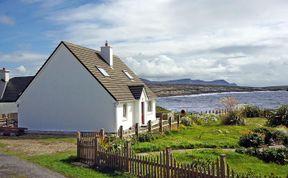 Photo of 3 Bed in Achill Island