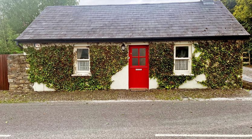 Photo of 1 Bed in Glin
