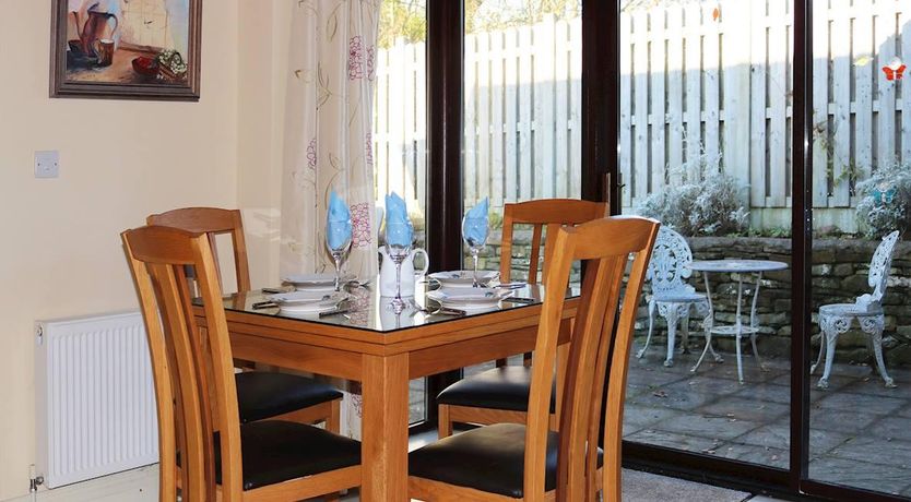 Photo of 1 Bed in Glin