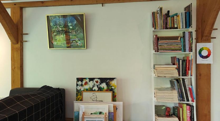 Photo of 1 Bed in Barton Stacey