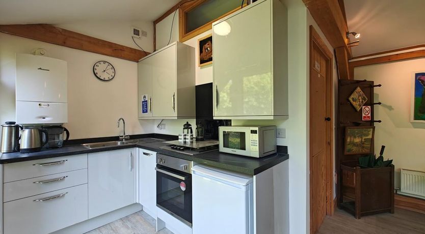 Photo of 1 Bed in Barton Stacey