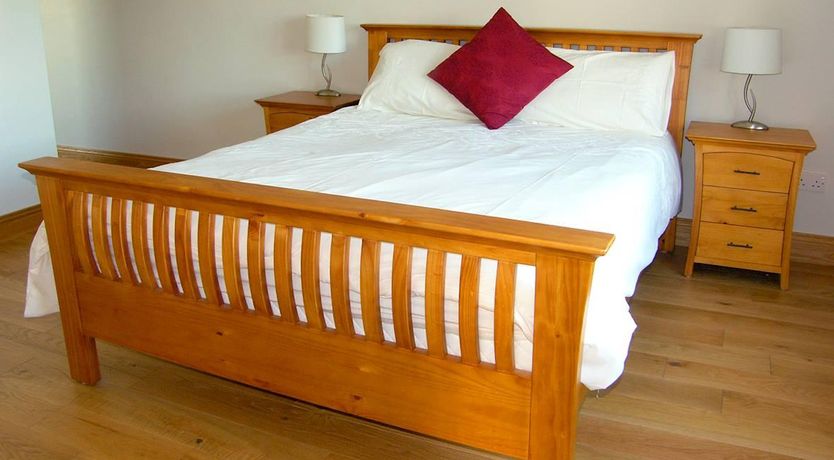 Photo of 4 Bed in Schull