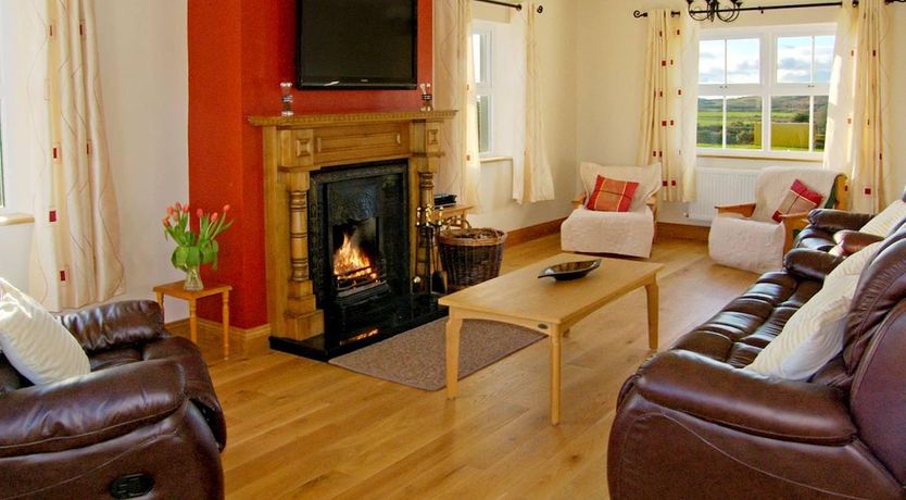 Photo of 4 Bed in Schull