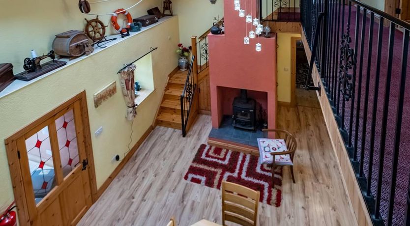 Photo of 5 Bed in Cashel