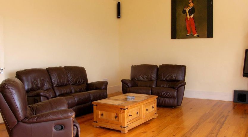 Photo of 4 Bed in Caherdaniel