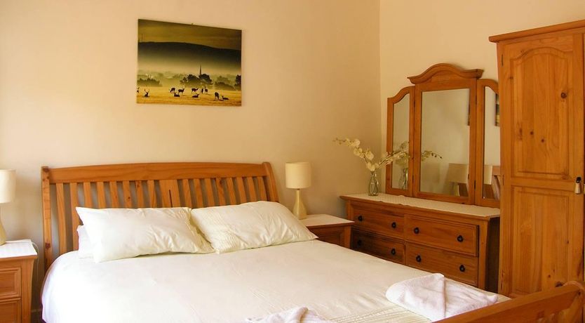 Photo of 4 Bed in Caherdaniel