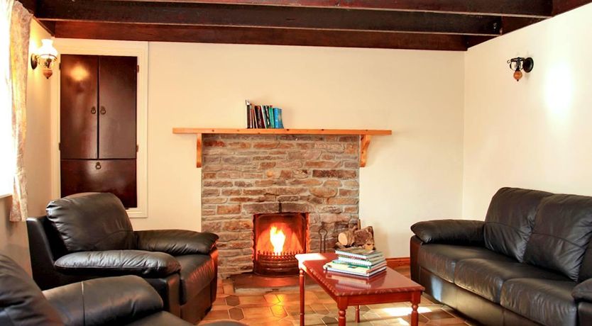 Photo of 4 Bed in Caherdaniel