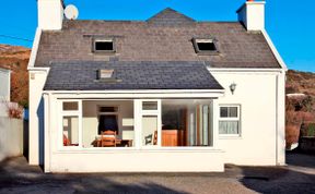 Photo of 4 Bed in Caherdaniel