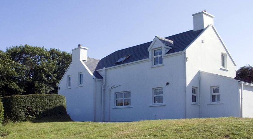 Photo of 4 Bed in Caherdaniel