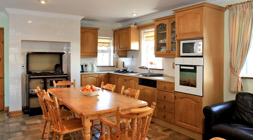 Photo of 4 Bed in Caherdaniel