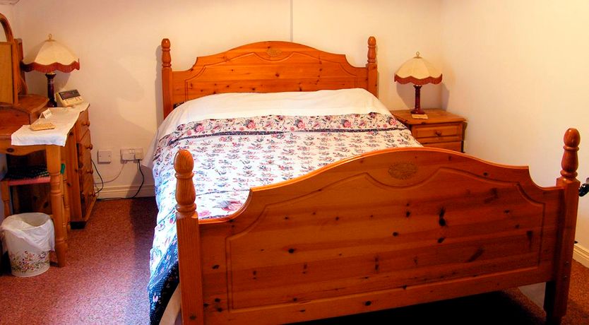 Photo of 3 Bed in Randalstown