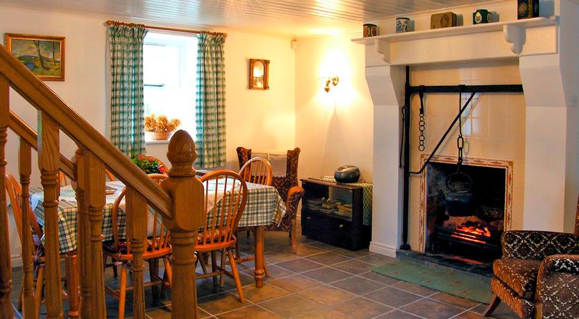 Photo of 3 Bed in Randalstown