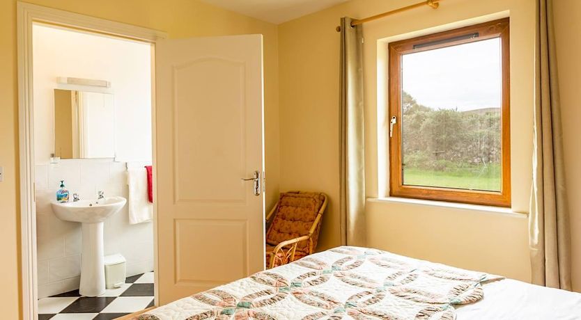 Photo of 3 Bed in Ardrinane