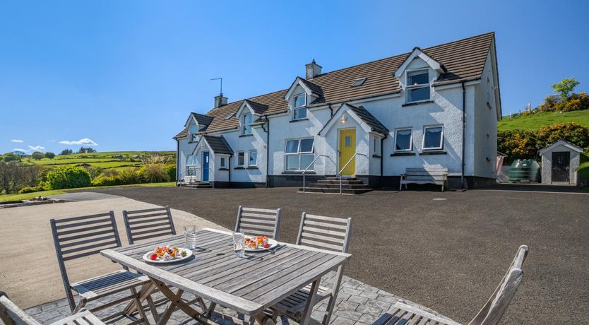 Photo of 4 Bed in Cushendun