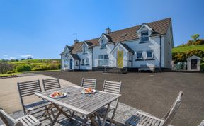 Photo of 4 Bed in Cushendun