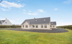 Photo of 5 Bed in Keel