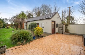 1 Bed in Rosslare Holiday Home