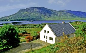 Photo of 2 Bed in Maam Valley