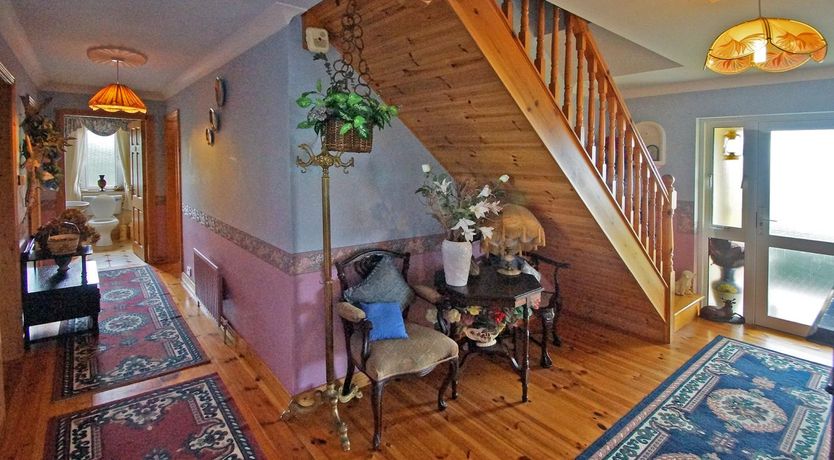 Photo of 2 Bed in Maam Valley