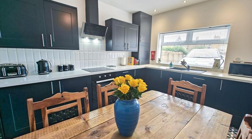 Photo of 3 Bed in Amble