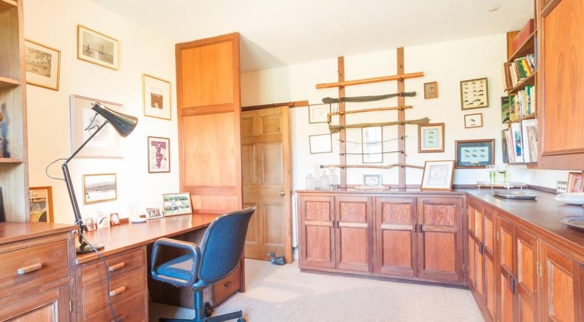 Photo of 3 Bed in Birkby