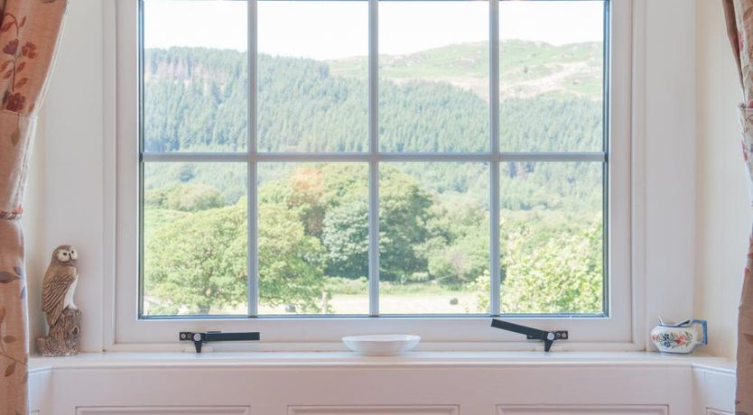 Photo of 3 Bed in Birkby