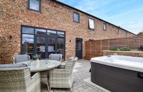 Photo of 3-bed-in-tollerton