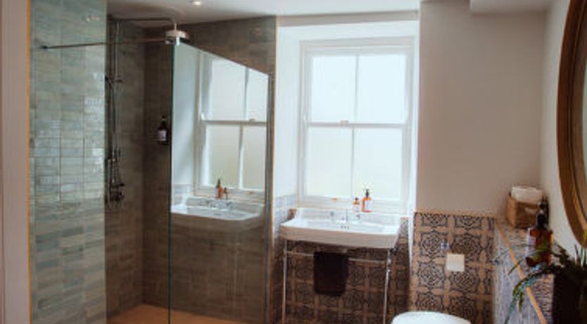 Photo of Cliff House, Kingsand