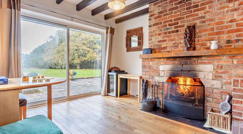 Photo of 4 Bed in Binfield