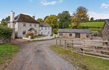 3 Bed in Brecon Holiday Home