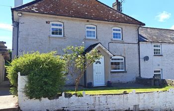 3 Bed in Penoyre Holiday Home