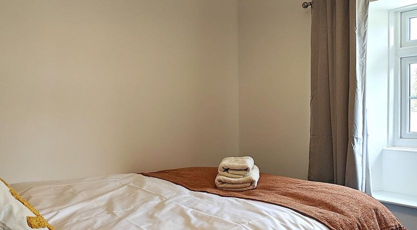 Photo of 3 Bed in Penoyre