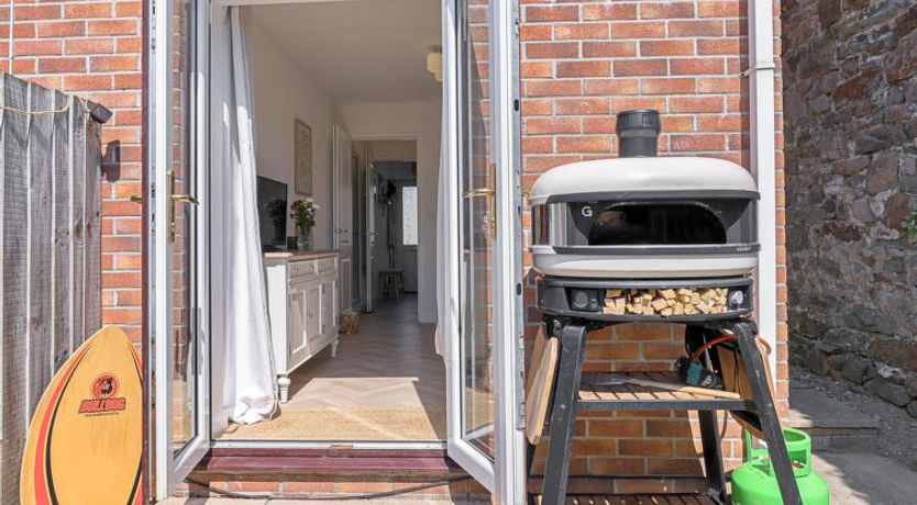 Photo of Strand Mews