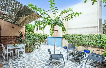 Tour Carrée Holiday Home
