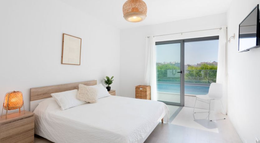 Photo of Linda Villa 3