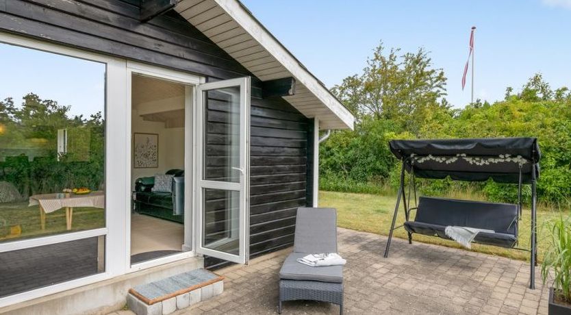 Photo of "Blesse" - 500m to the fjord