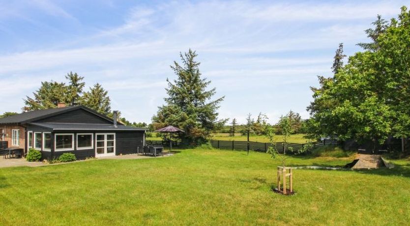 Photo of "Øvli" - 3.8km from the sea