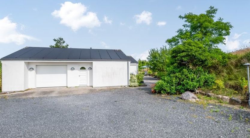 Photo of "Idalia" - 600m from the sea