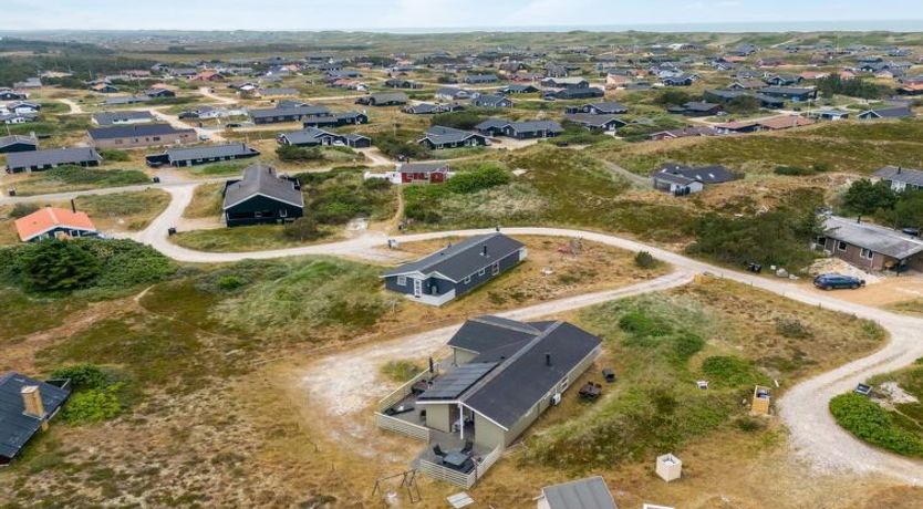 Photo of "Drifa" - 600m from the sea