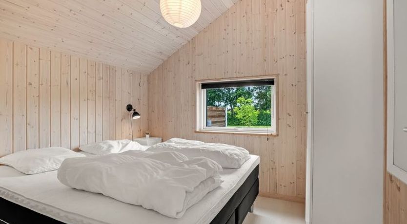 Photo of "Mika" - 800m from the sea