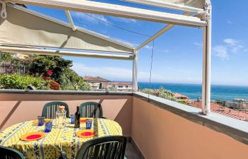 Francesca Holiday Home