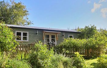 Shepherd's Retreat at Morrells Wood Holiday Home