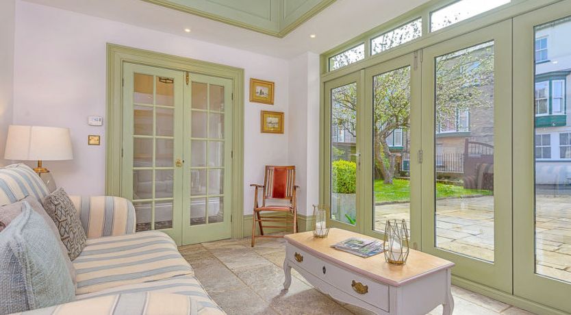 Photo of Harold Villa