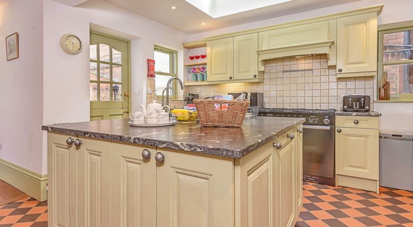 Photo of Harold Villa