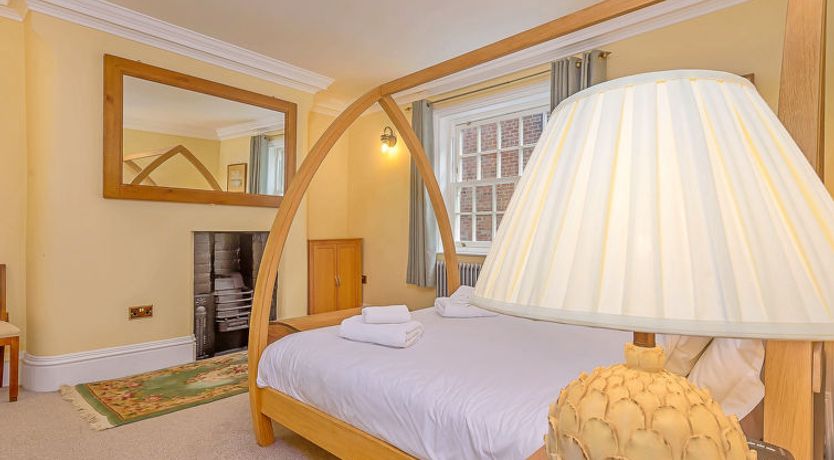 Photo of Harold Villa