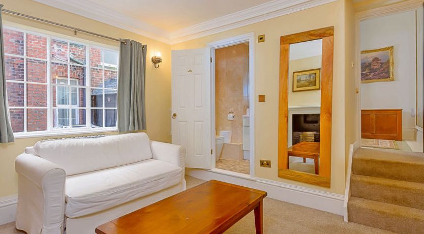 Photo of Harold Villa