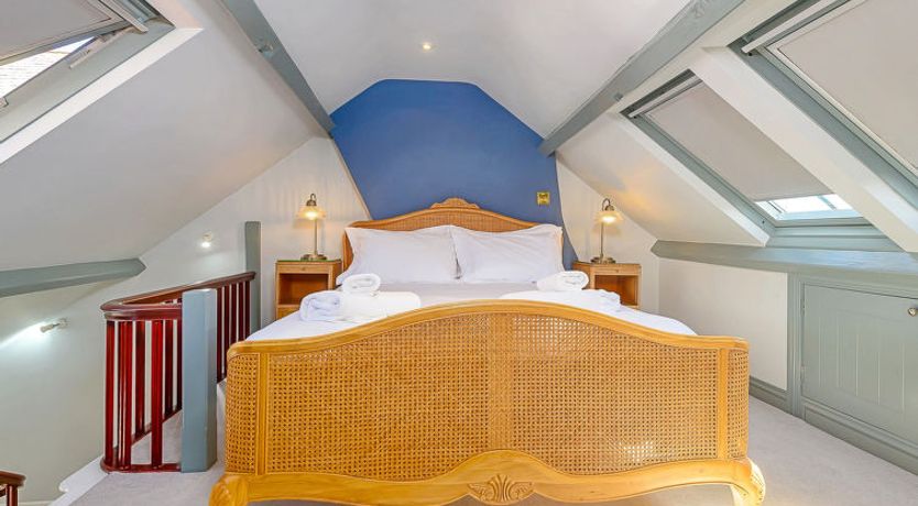 Photo of Harold Villa