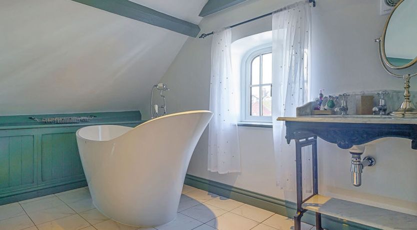 Photo of Harold Villa