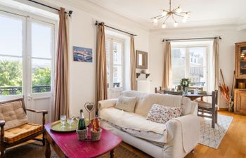 Le Cosy Holiday Home