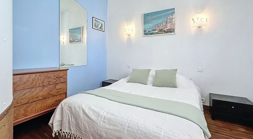 Photo of Les Volets Bleus